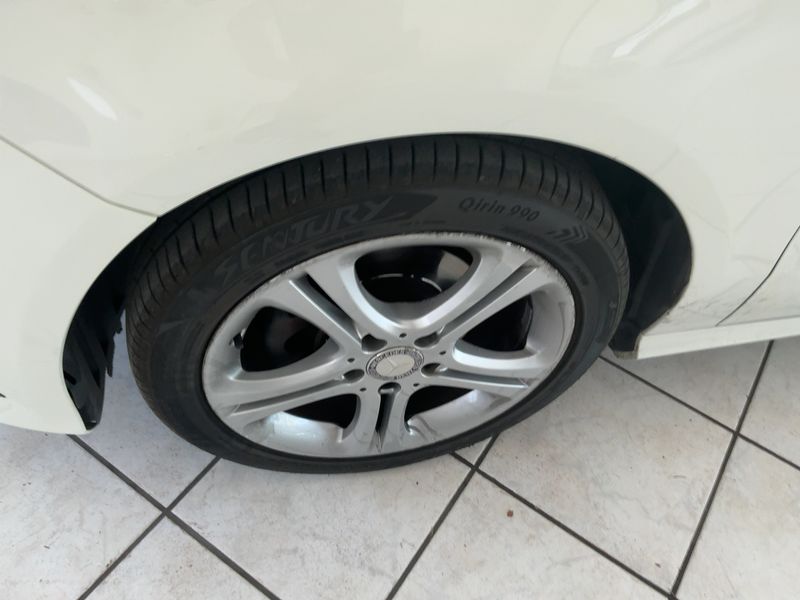 Mercedes-Benz A-Klasse A 180 CDI BlueEfficiency Urban 2013 – снимка 3