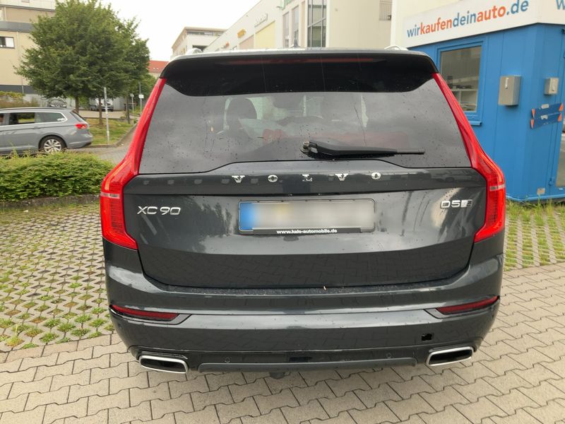 Volvo XC90 2.0 D5 R-Design AWD — zdjęcie 5