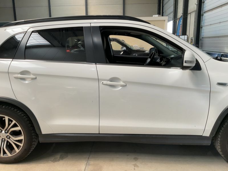 Mitsubishi ASX 1.6 Instyle 2WD — zdjęcie 7