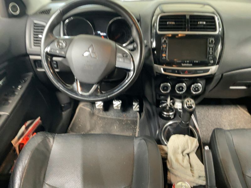Mitsubishi ASX 1.6 Instyle 2WD — zdjęcie 12