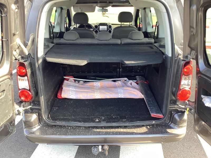 Citroen Berlingo 1.6 Blue-HDi Feel — zdjęcie 10
