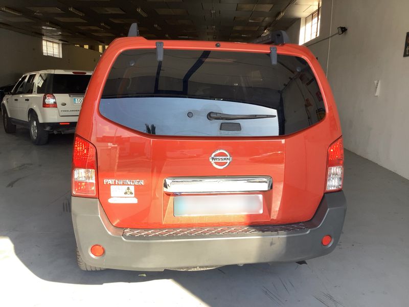 Nissan Pathfinder 2.5 dCi LE — zdjęcie 5