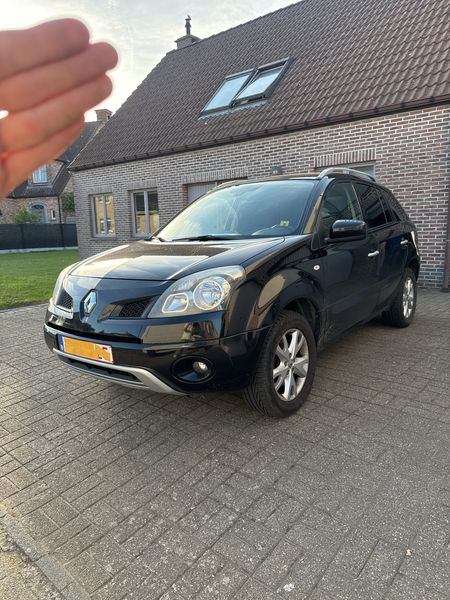 Renault Koleos 2.0 dCi Dynamique — zdjęcie 2