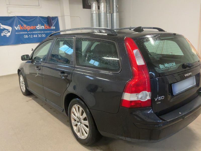 Volvo V50 2.4 Kinetic — zdjęcie 3