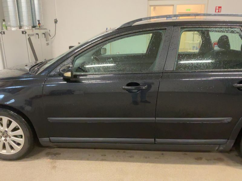 Volvo V50 2.4 Kinetic — zdjęcie 4