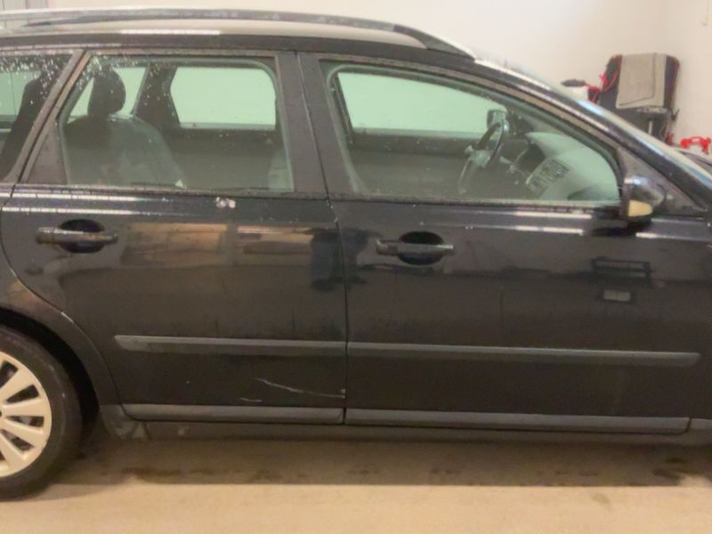 Volvo V50 2.4 Kinetic — zdjęcie 7