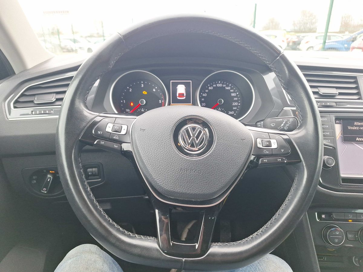 Volkswagen Tiguan 2016 — photo 34