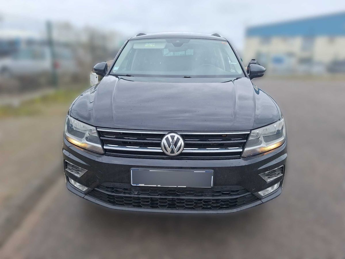 Volkswagen Tiguan 2016 — photo 8