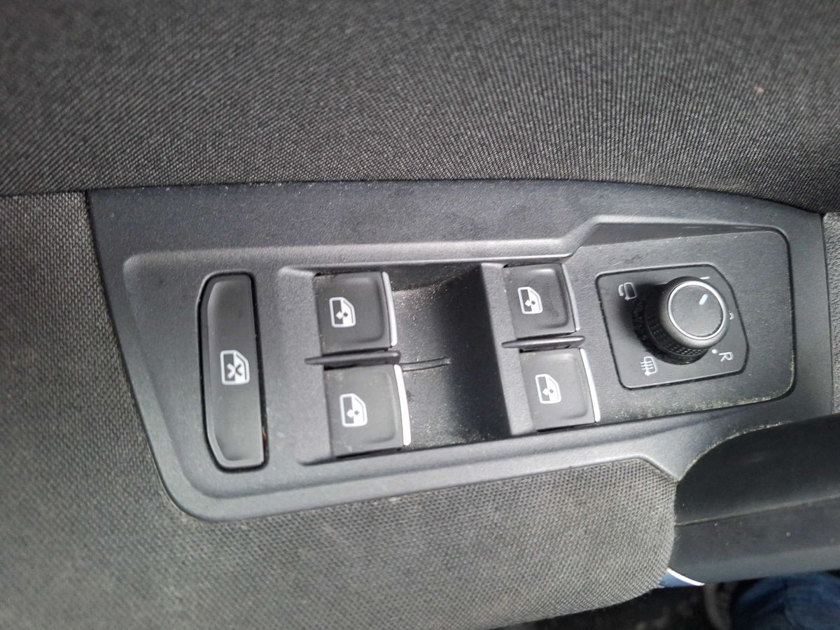 Volkswagen Tiguan 2016 — photo 33
