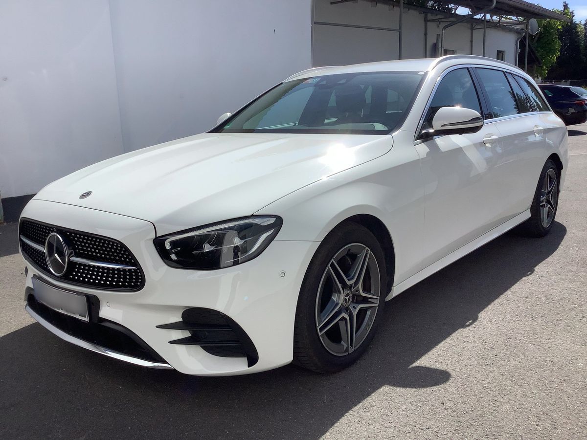 Mercedes-Benz E-Klasse 2022 — photo 1