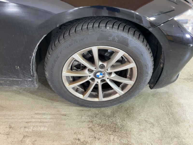 BMW 3er 320d xDrive 2018 – снимка 11