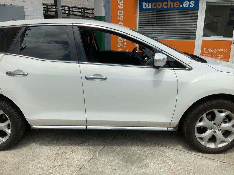 Mazda CX-7 2.2 Turbodiesel Luxury — zdjęcie 7