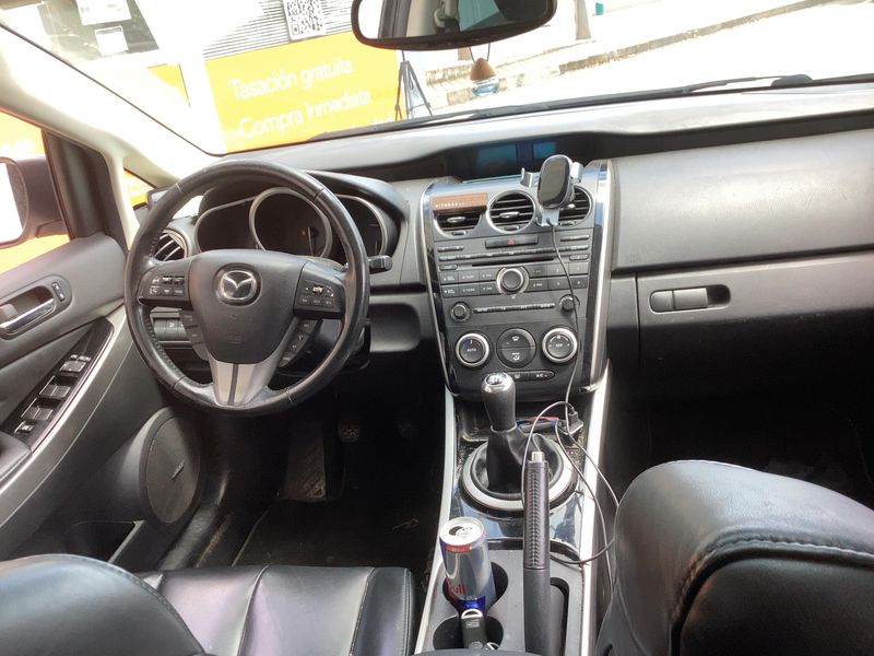 Mazda CX-7 2.2 Turbodiesel Luxury — zdjęcie 12