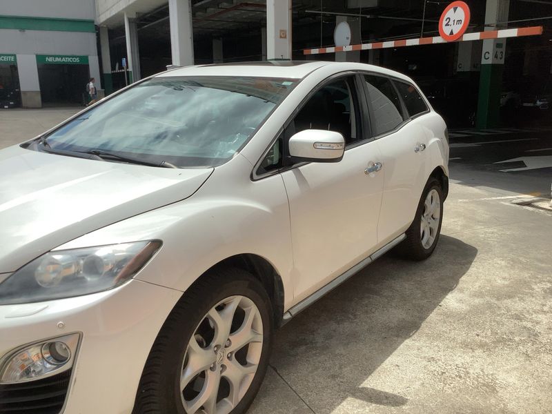 Mazda CX-7 2.2 Turbodiesel Luxury — zdjęcie 2