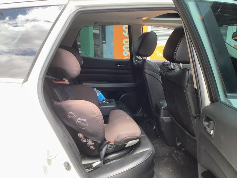 Mazda CX-7 2.2 Turbodiesel Luxury — zdjęcie 14