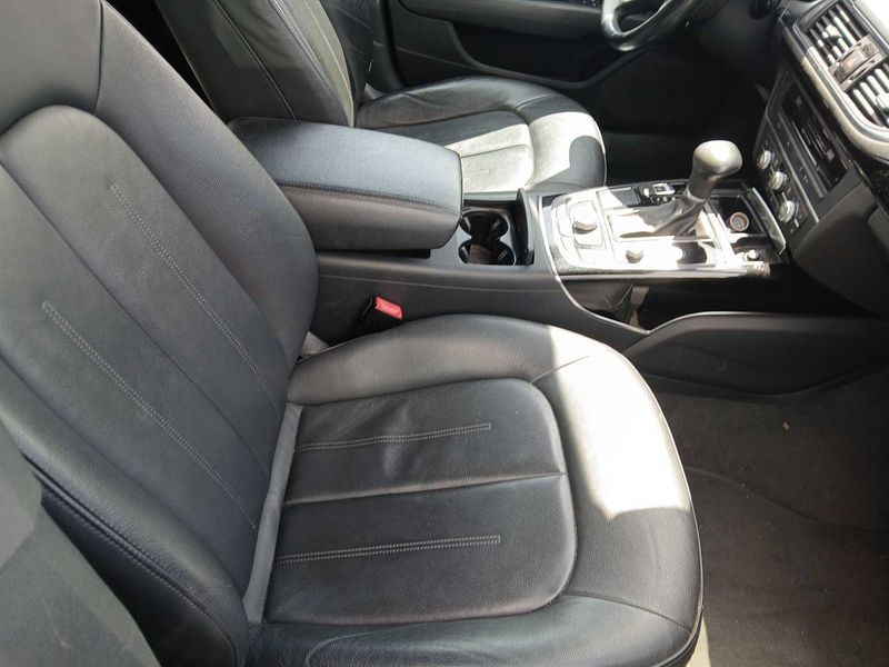 Audi A7 Sportback 3.0 V6 TDI quattro — zdjęcie 10