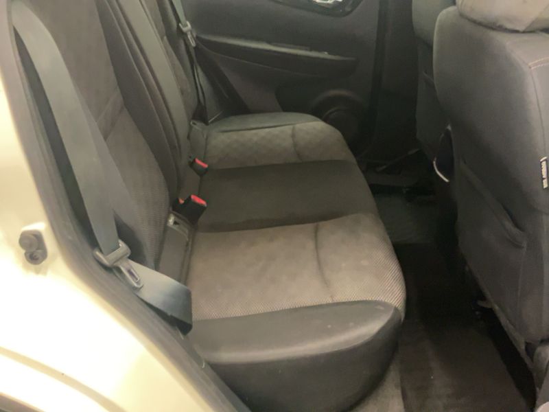 Nissan Qashqai 1.5 Turbodiesel Acenta — zdjęcie 14