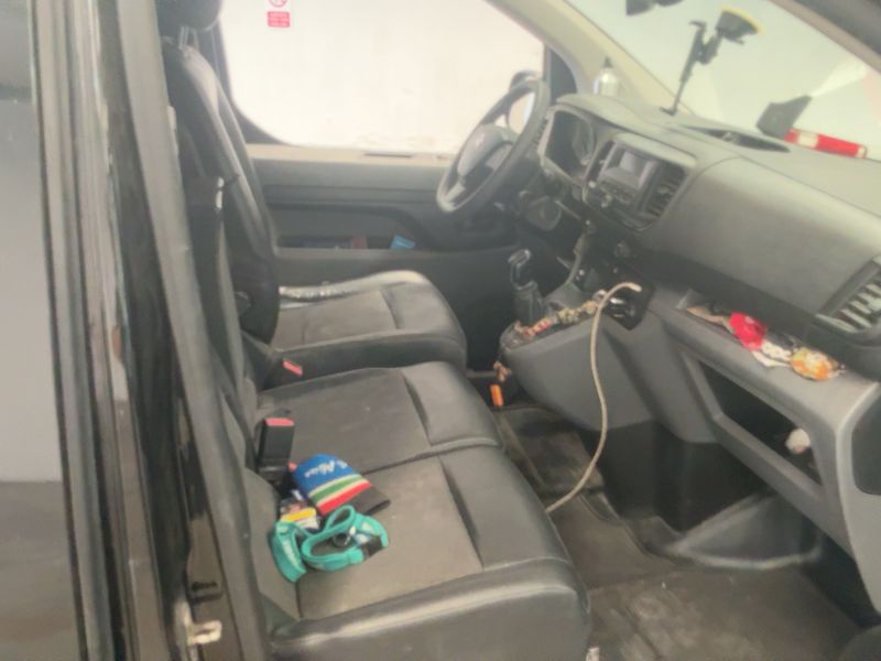 Citroen Jumpy 1.6 Blue-HDi Club XS — zdjęcie 14