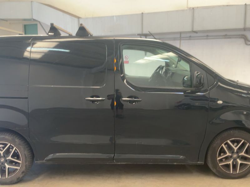 Citroen Jumpy 1.6 Blue-HDi Club XS — zdjęcie 7