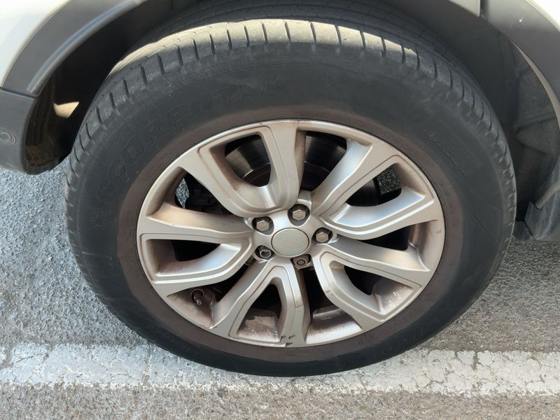 Land Rover Evoque 2.0 Td4 SE 2016 – снимка 9