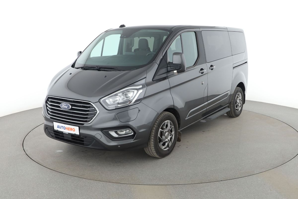 Ford Tourneo 2022