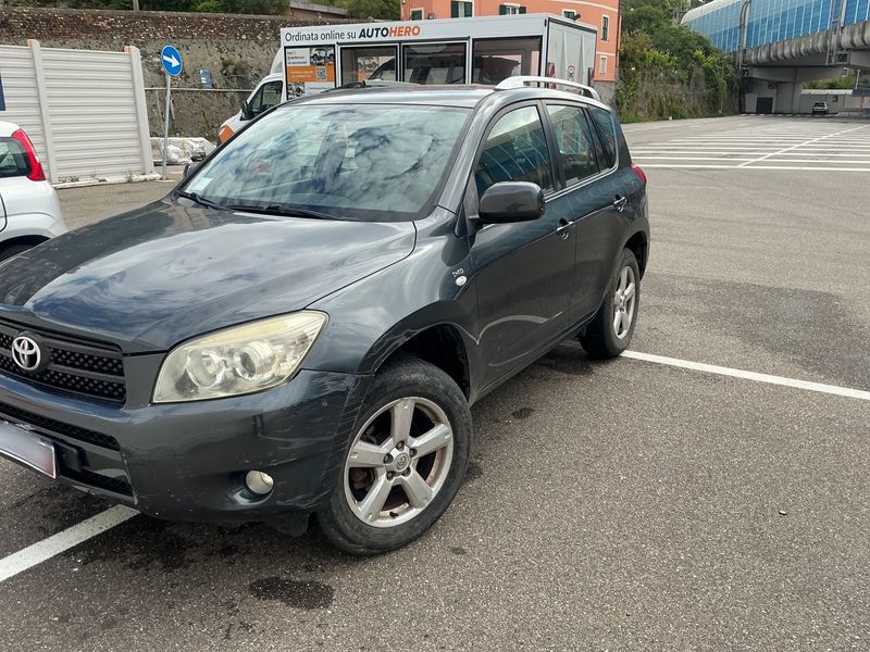 RAV 4 2.2 Turbodiesel