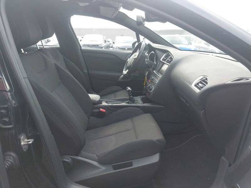 DS Automobiles DS4 Crossback 1.2 PureTech BeChic — zdjęcie 10