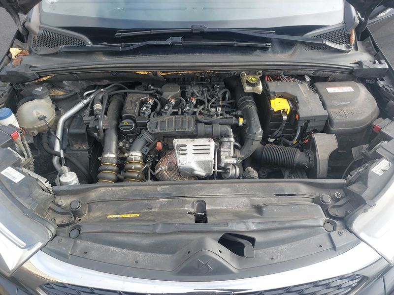 DS Automobiles DS4 Crossback 1.2 PureTech BeChic — zdjęcie 8