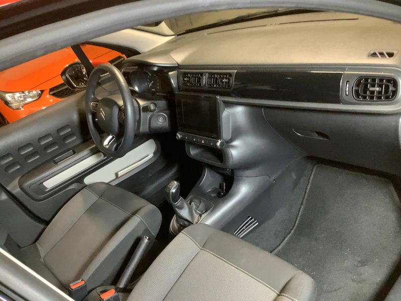 Citroen C3 1.2 PureTech Feel — zdjęcie 12