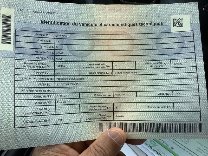 Citroen C3 1.2 PureTech Feel — zdjęcie 15