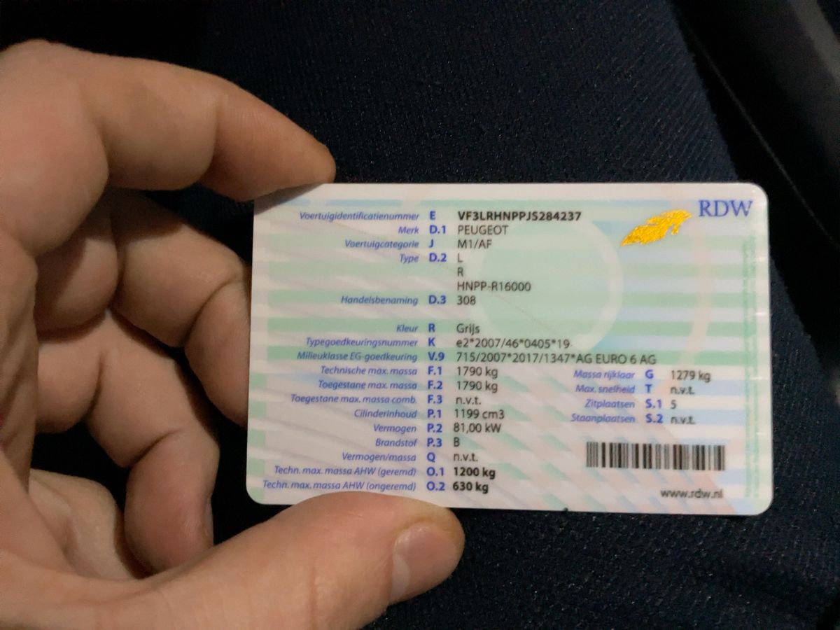 Peugeot 308 1.2 e-THP Access