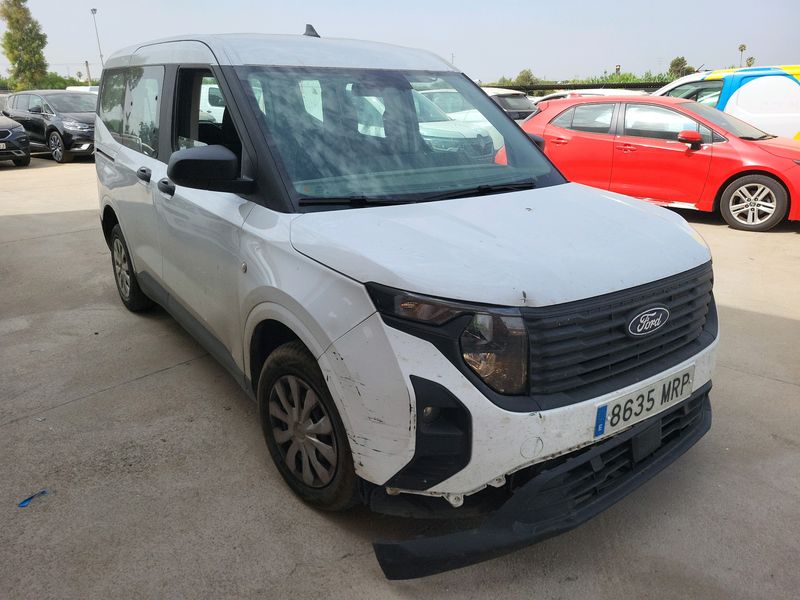 Ford Tourneo Courier 1.0 EcoBoost Trend — zdjęcie 6