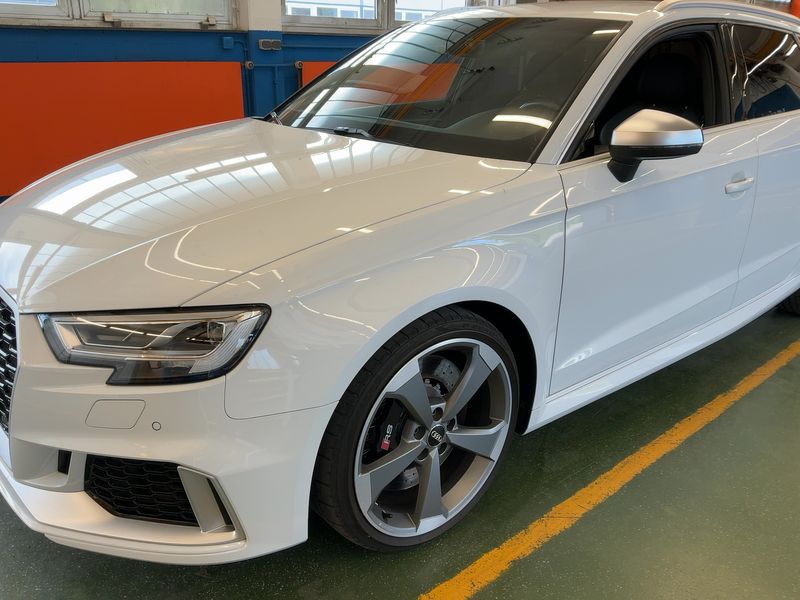 Audi RS 3 Sportback 2.5 TFSI quattro — zdjęcie 2
