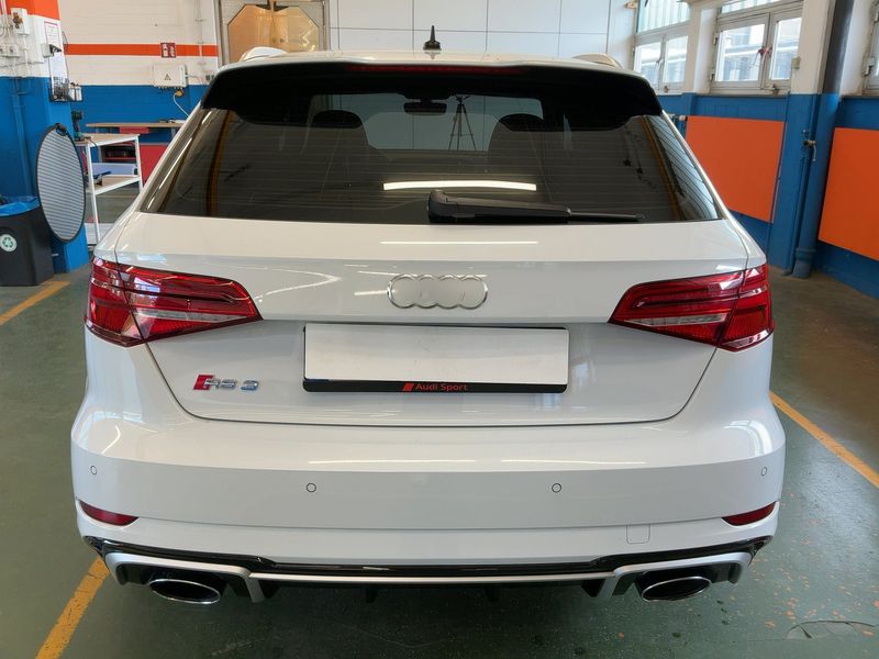 Audi RS 3 Sportback 2.5 TFSI quattro — zdjęcie 5