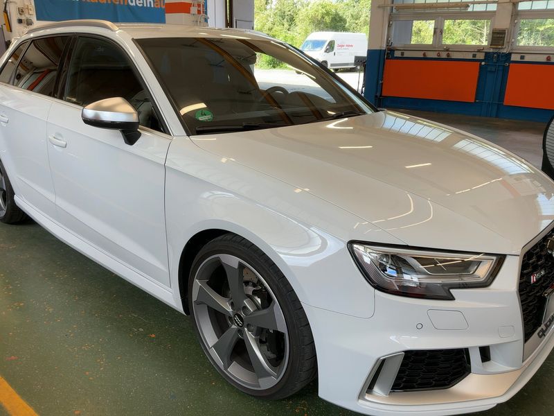 Audi RS 3 Sportback 2.5 TFSI quattro — zdjęcie 8
