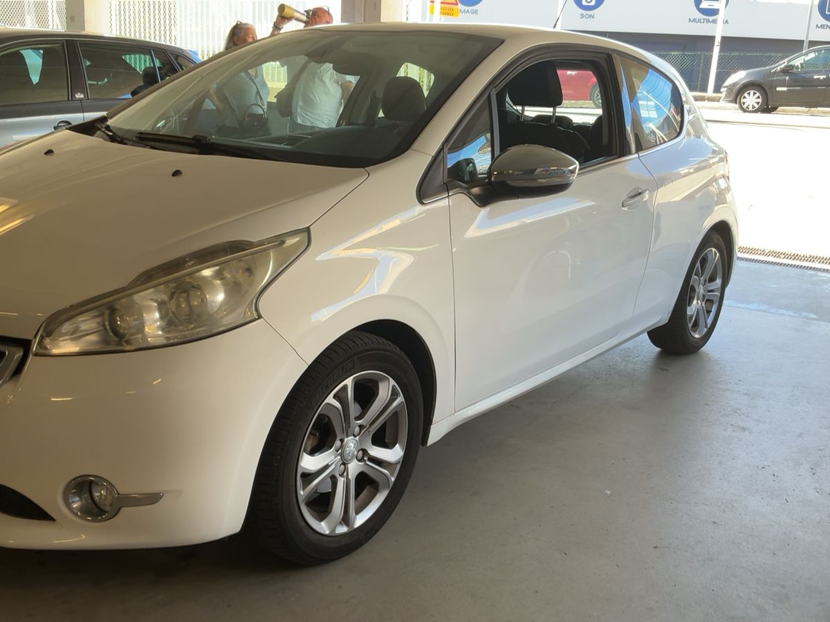 Peugeot 208 d'occasion