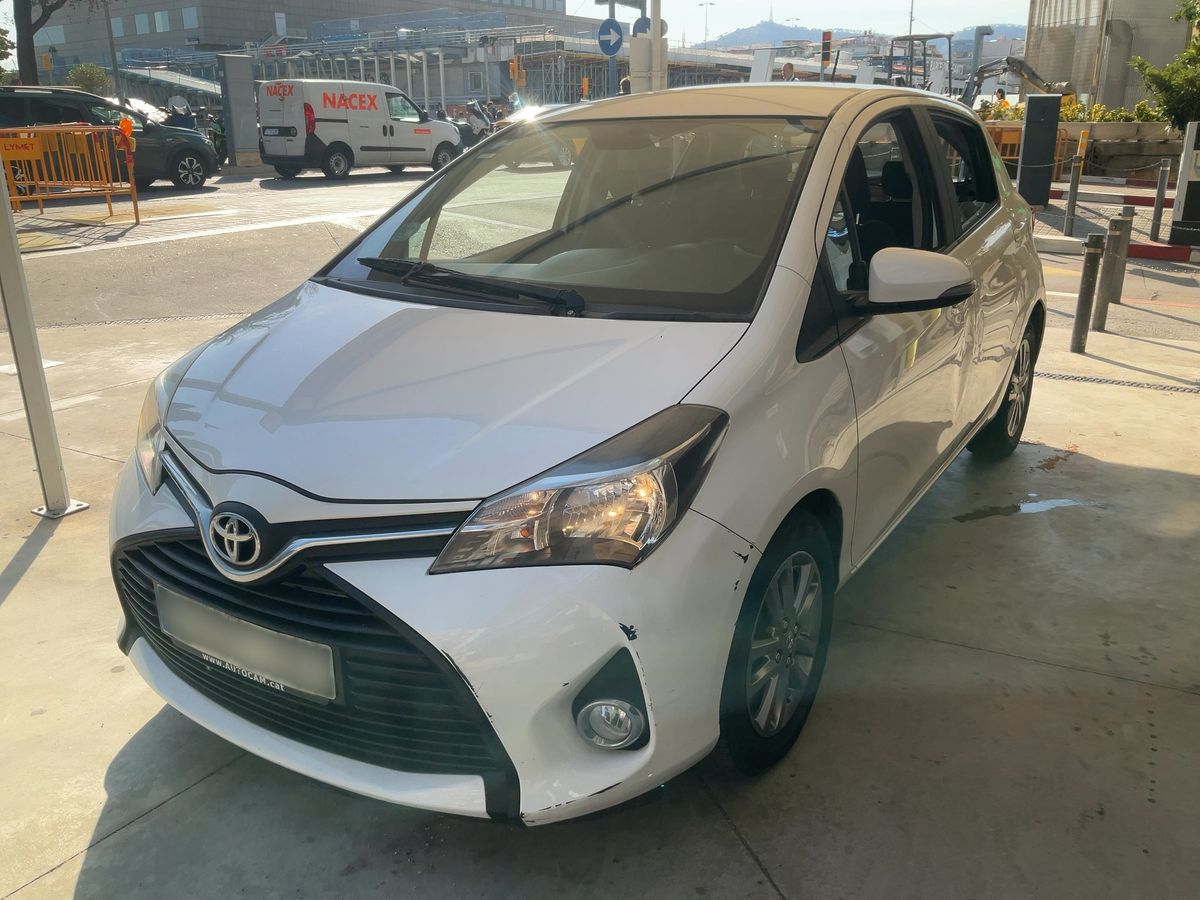 Toyota Yaris 2016