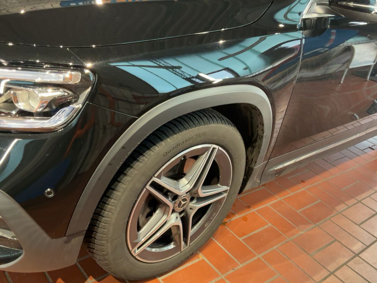 Mercedes-Benz GLB-Klasse GLB 220 d 4Matic AMG Line