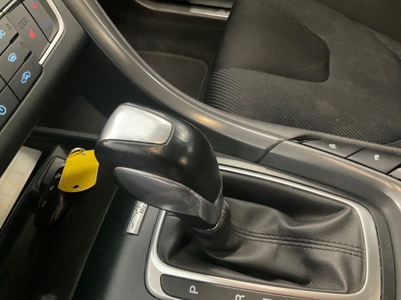 Ford Mondeo 2.0 TDCi Titanium 2015 – снимка 26