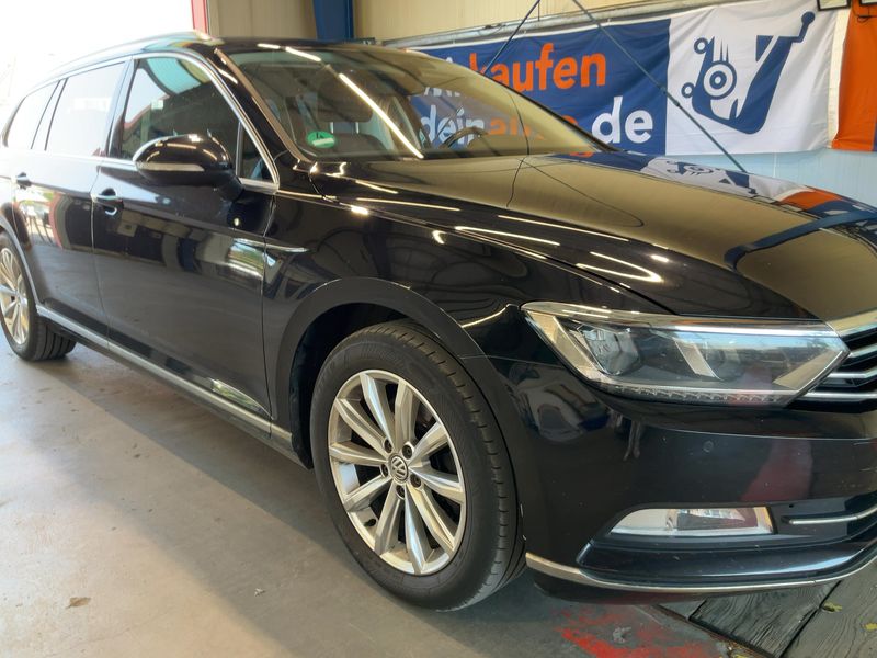Volkswagen Passat 2.0 TDI Highline BlueMotion Tech — zdjęcie 8