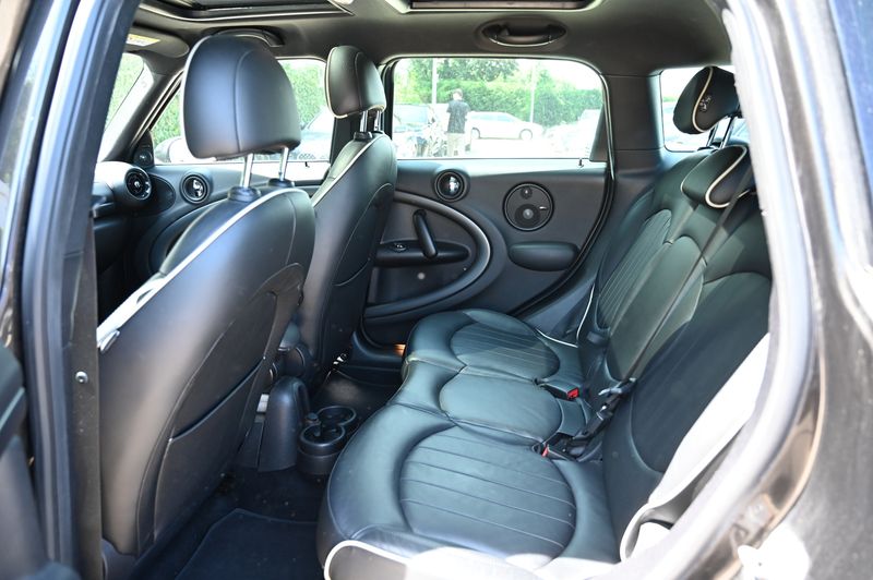 MINI Countryman Cooper SD ALL4 — zdjęcie 13