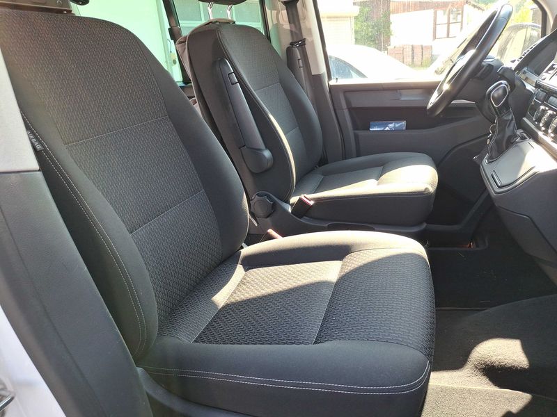 Volkswagen T6 California 2.0 TDI Beach Edition 4Motion — zdjęcie 10