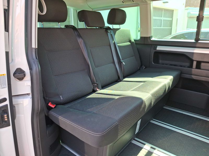 Volkswagen T6 California 2.0 TDI Beach Edition 4Motion — zdjęcie 13