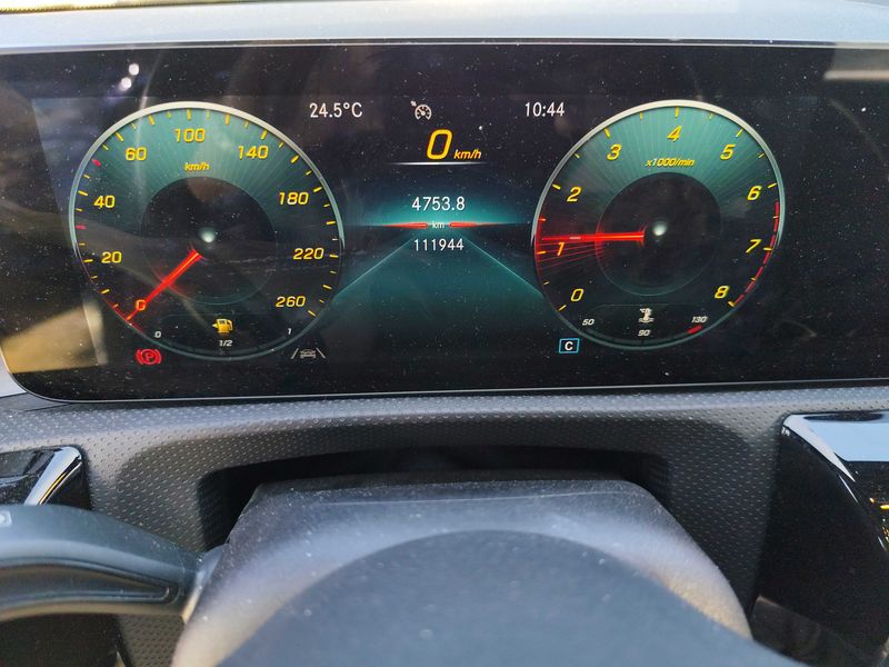 Mercedes-Benz A-Klasse Limousine A 200 AMG Line — zdjęcie 12