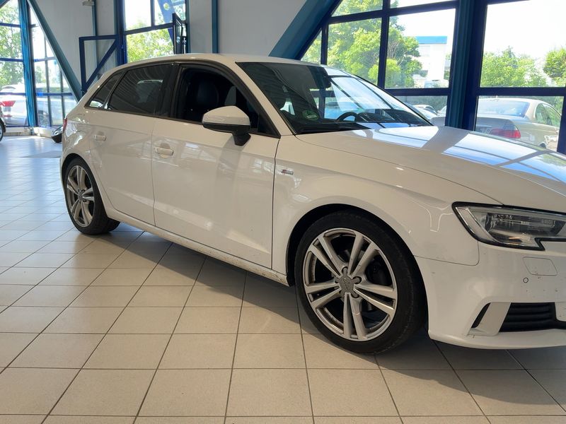 Audi A3 Sportback 2.0 TDI Sport 2018 – снимка 12