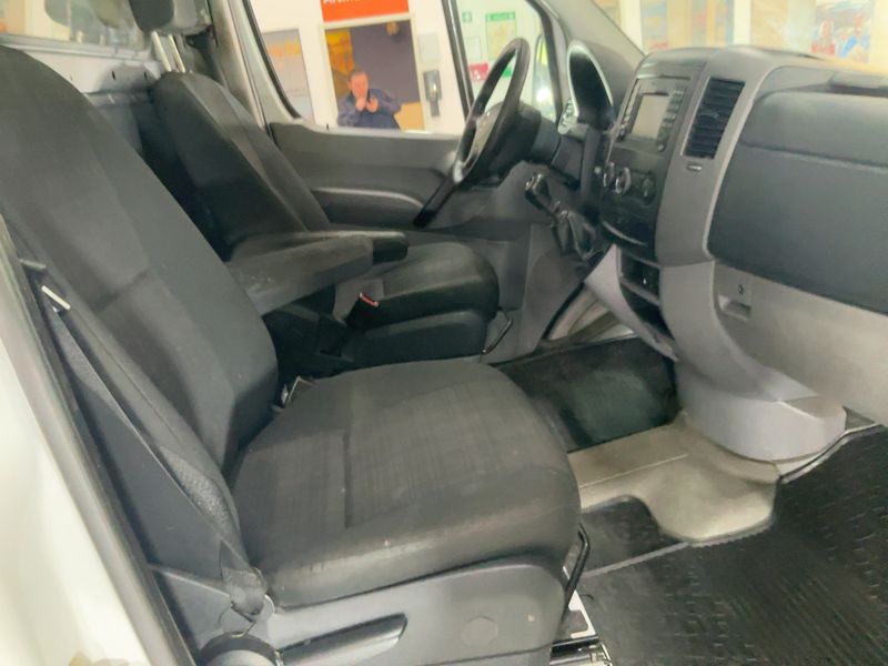 Mercedes-Benz Sprinter 310 CDI — zdjęcie 11