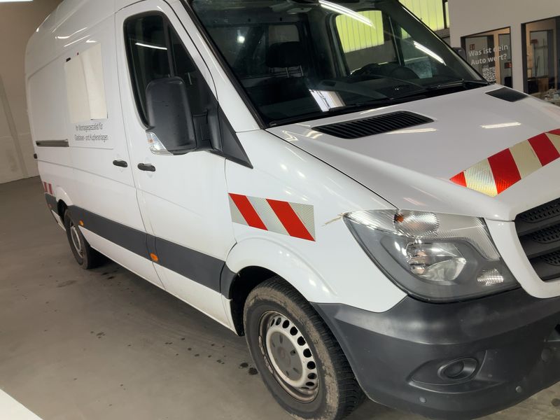 Mercedes-Benz Sprinter 310 CDI — zdjęcie 8