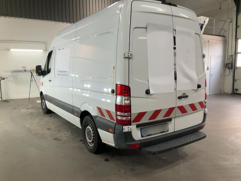 Mercedes-Benz Sprinter 310 CDI — zdjęcie 3
