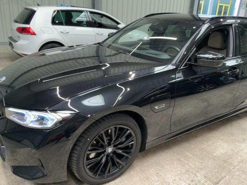 BMW 3er 330e xDrive M Sport 2022 – снимка 2