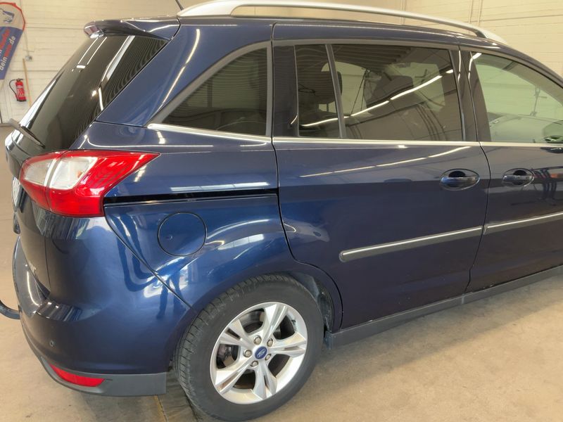 Ford Grand C-Max 1.6 Ti-VCT Champions Edition — zdjęcie 6